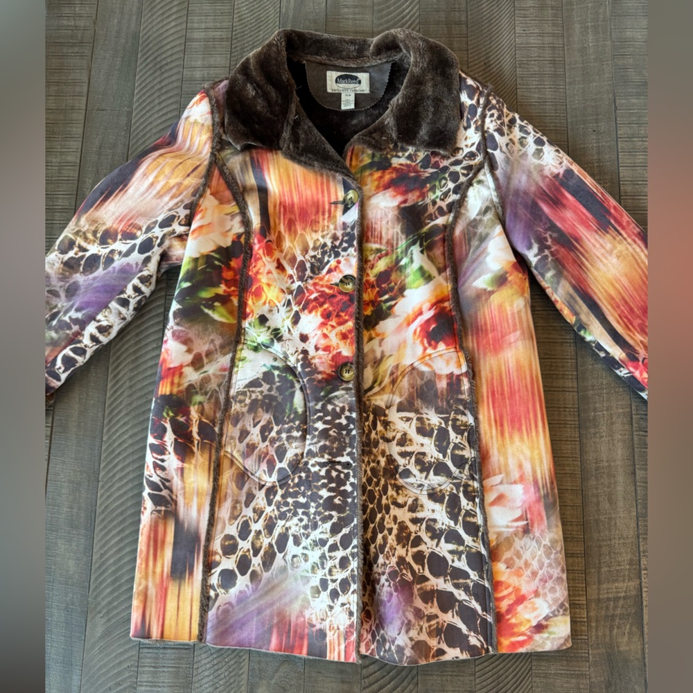 Multicolor Teddy Jacket - Picture 12 of 16